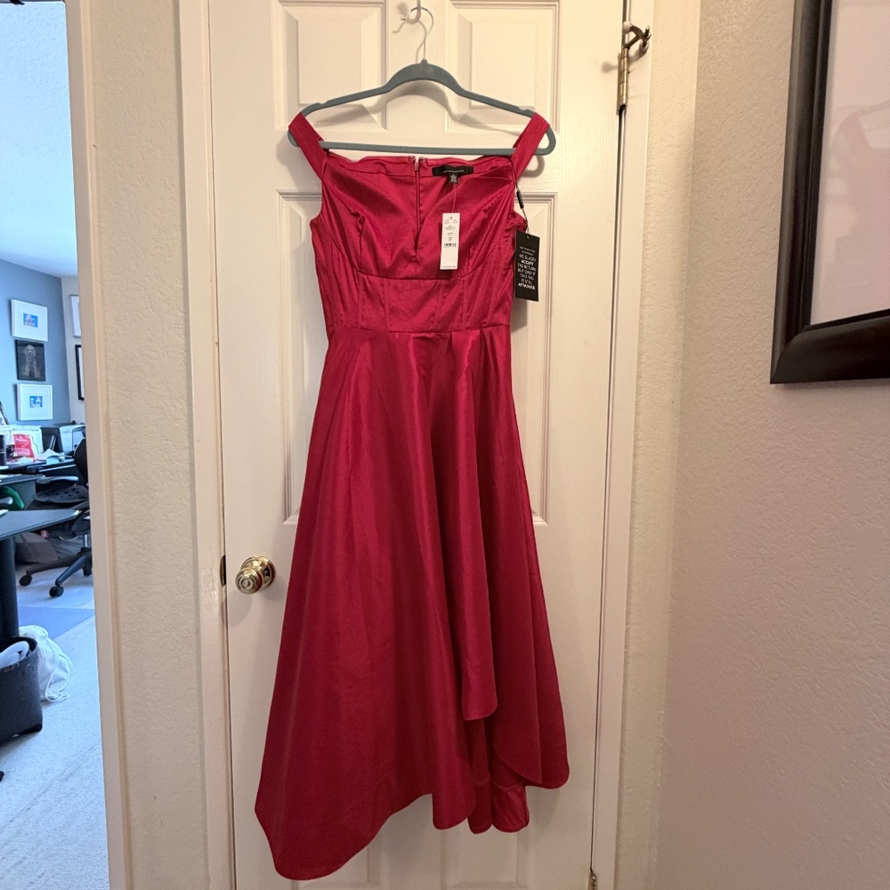 Ruby Red Off-Shoulder Taffeta Midi Dress White House Black Market NWT 6P - Picture 7 of 9